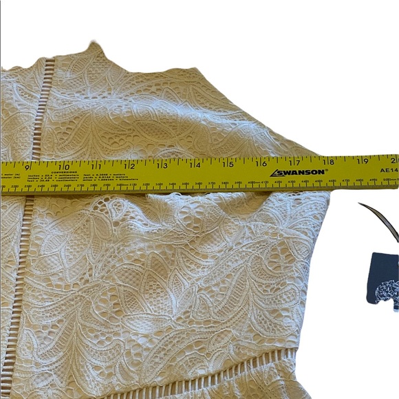 Vince Camuto lace halter sundress size 12 Ivory High Low Hem Lined $148 NWT - Picture 5 of 12